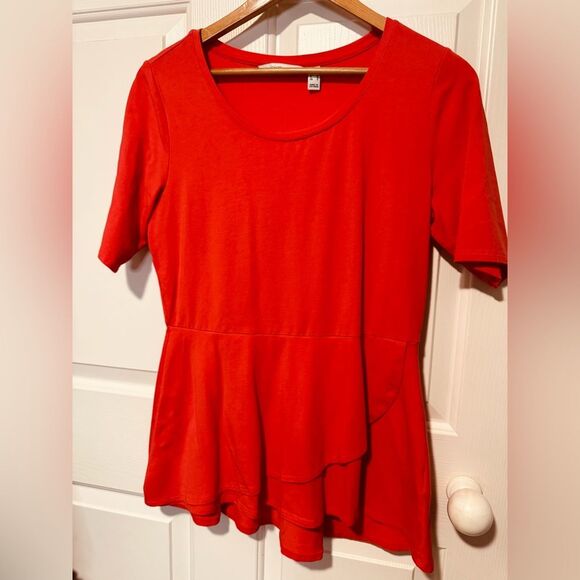 Isaac Mizrahi Red Peplum Short Sleeve Top - Picture 1 of 9